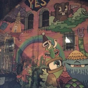 Meet your Posher, Maya