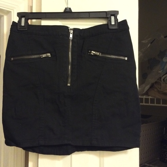 H&M Black Jean Mini Skirt