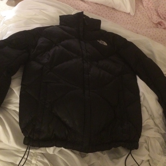 The north face black puffer jacket 550