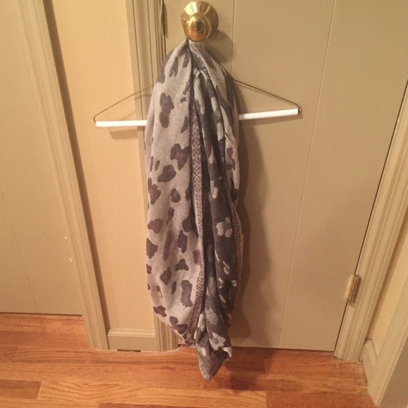 Reversible leopard infinity scarf