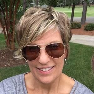 Meet your Posher, Michele