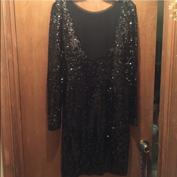 Bcbg Black Long Sleeve Dress BCBG MaxAzria Black Long Sleeve Dress M