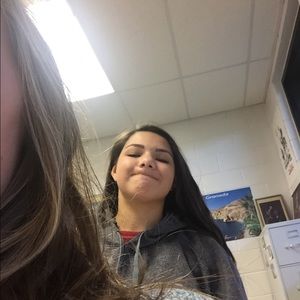 Meet your Posher, Makayla