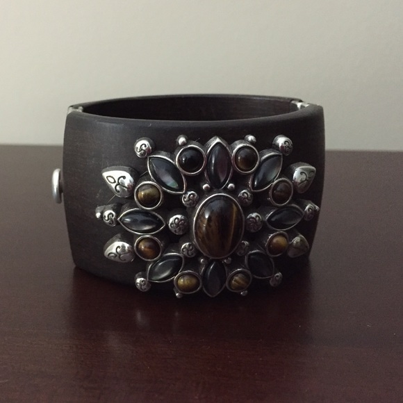 Brighton Cuff