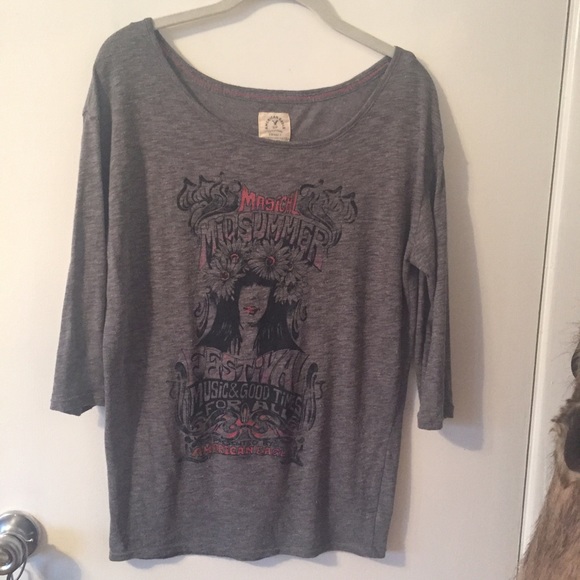 AE vintage tee🌸