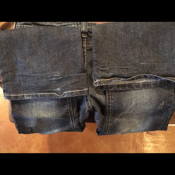 SOLD - Picture 3 of 4