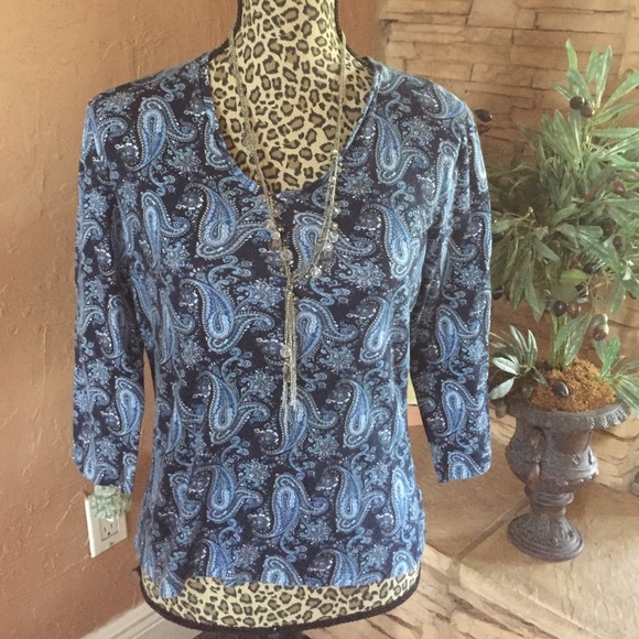 Jones New York Tops - 💠SALE⚜️Pretty Jones New York top💠