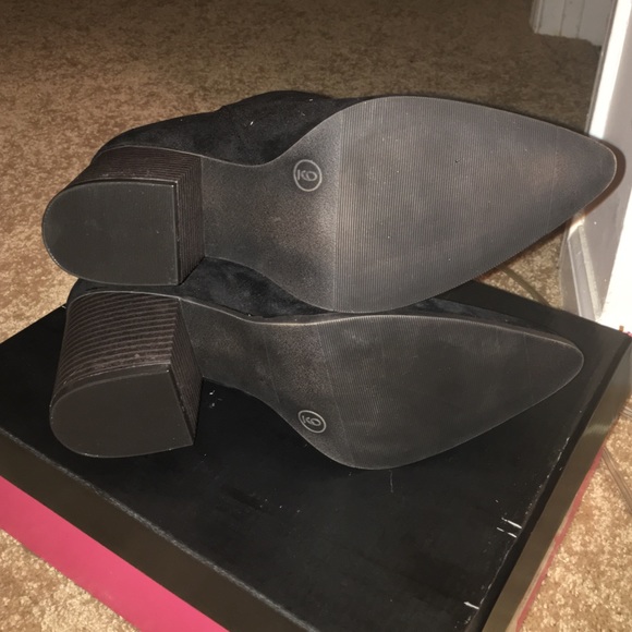 Booties - Picture 3 of 4