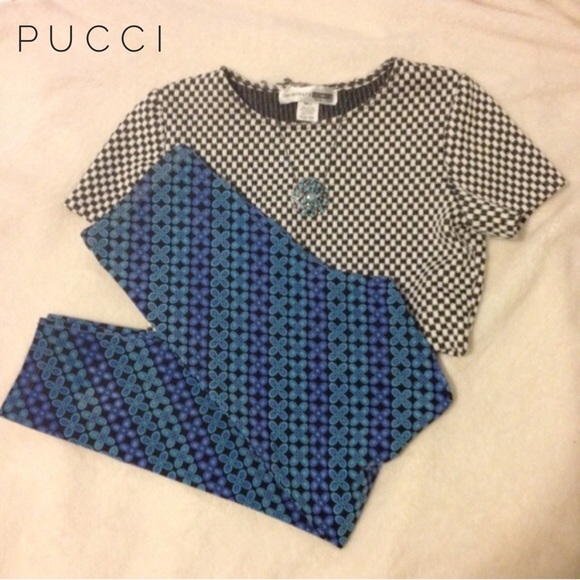 ⬇️ Vintage pucci blue floral print leggings