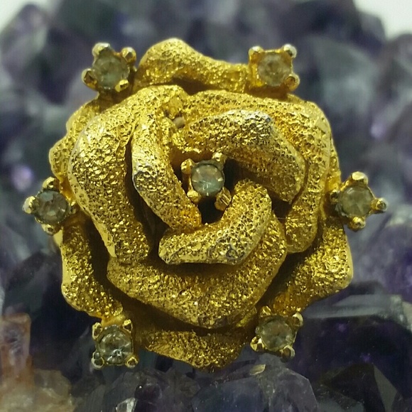 Vintage Golden Rose Ring Rhinestone Adjustable