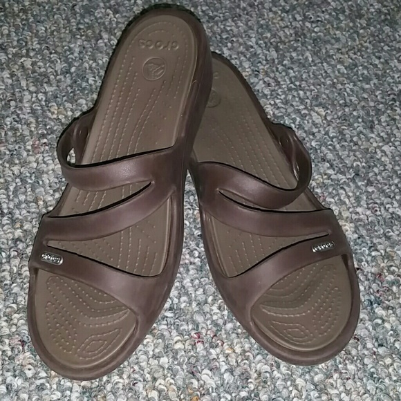 Women's Crocs Brown Strap Sandals Size 9