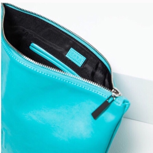 Zara Turquoise Be The Girl This Clutch Needs. - Picture 2 of 5