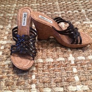 SM brown wedges
