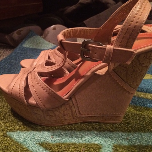 Wedges - Picture 3 of 3