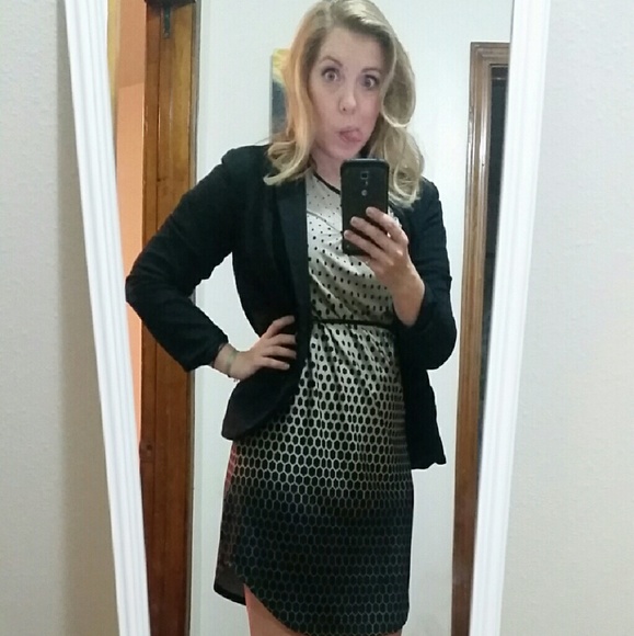 I'm Tina - Picture 3 of 3