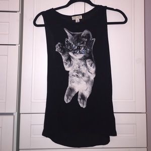 Kirra brand kitten shirt size m