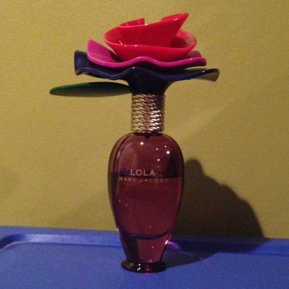 Marc Jacobs Accessories - LOLA-Marc Jacobs Perfume