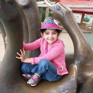 Meet your Posher, Carlos