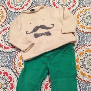 SUPER cute Gap outfit! Perfect for Christmas pics!