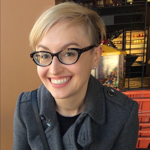 Meet your Posher, Rachel