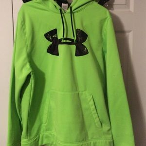 UnderArmour Sweatshirt !