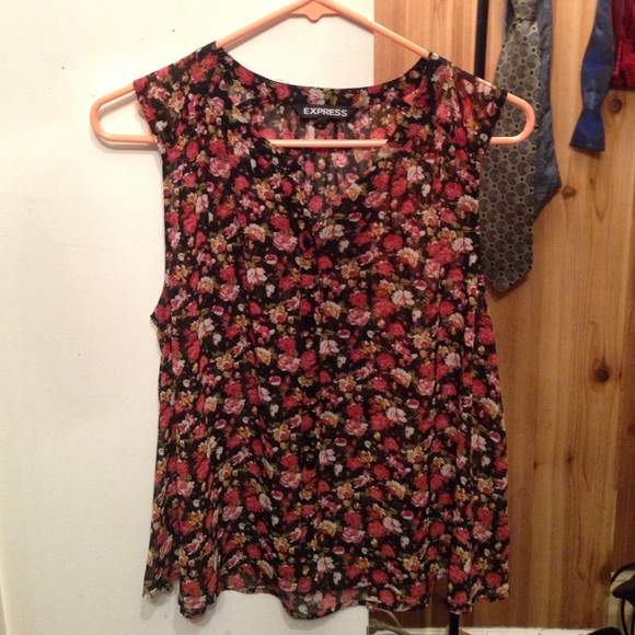 Floral tank top