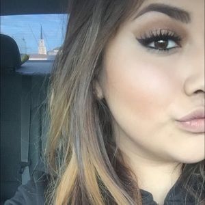 Meet your Posher, Aimee