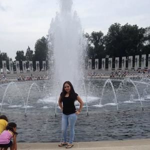 Meet your Posher, Elisabeth