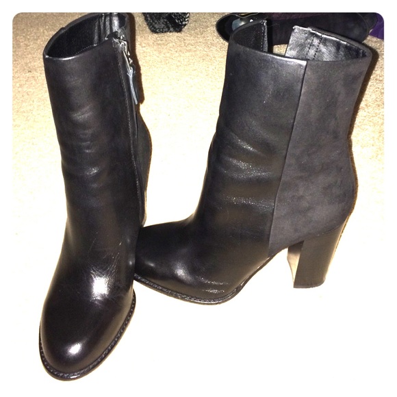 BRAND NEW - Sam Edelman booties