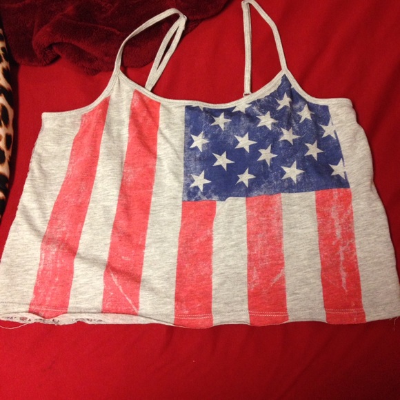 Cropped tank top