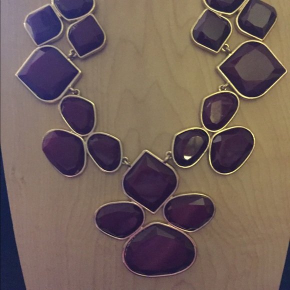 Beautiful DSW purple and gold statement necklace.