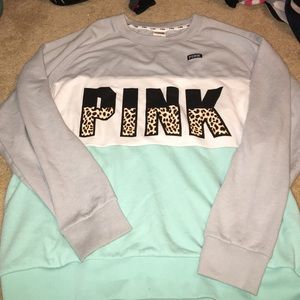 Vs pink blue white and grey leopard PINK