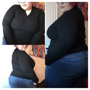 Black Sweater ⭐️