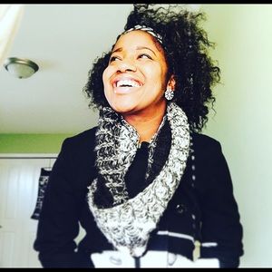 Meet your Posher, Janay