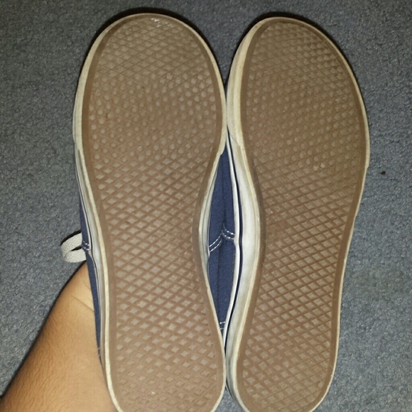 Vans - Picture 2 of 4