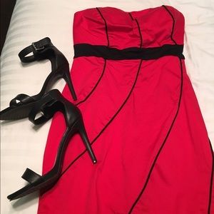 Red strapless dress