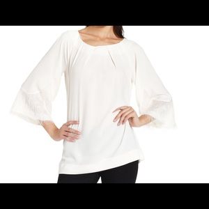 Rachel Roy White Top Threequarter Scoopneck Fringe