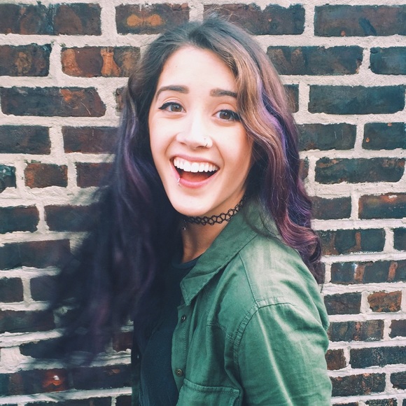 Meet the seller!! ✨😁✌️ - Picture 3 of 4