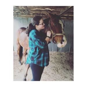 Meet your Posher, Krystal