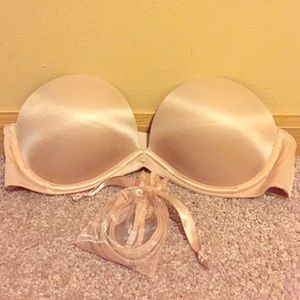 Victoria's Secret Very Sexy Strapless Push-up Bra