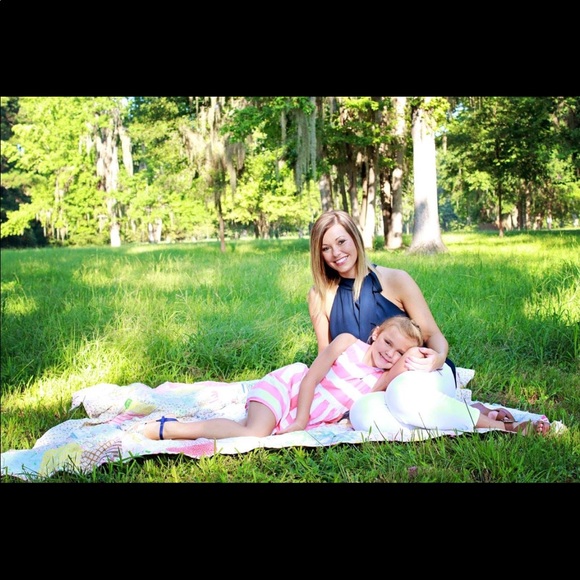 Meet your Posher, Heather - Picture 4 of 4