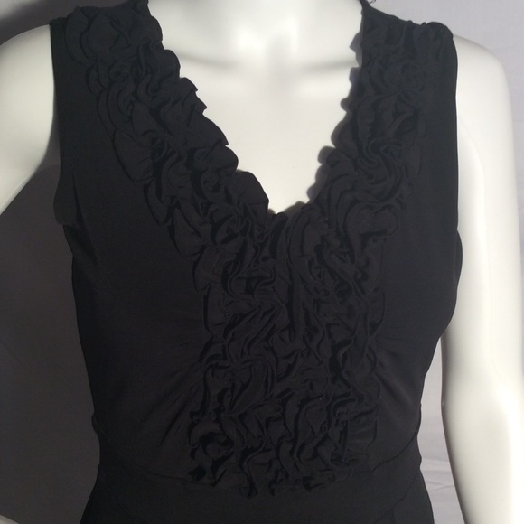 Black ruffle dress - Picture 2 of 3