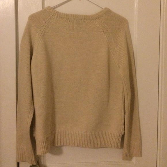 🆕✨Fuzzy Sweater - Picture 2 of 4