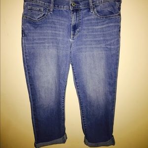 Old Navy "Sweetheart" capri