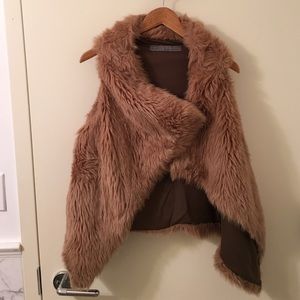 Zara tan faux fur drape vest