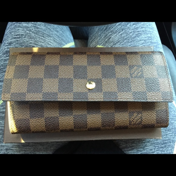 Authentic Damier Bifold Long Wallet Portefeuille
