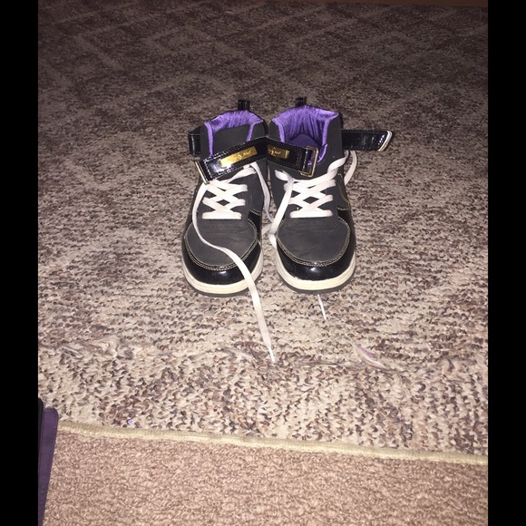 BabyPhat tennis shoes - Picture 1 of 1