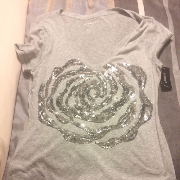 Express tee shirt