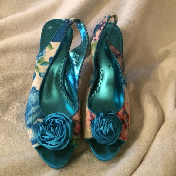 Rampage Heels - Size 8 - Picture 2 of 4