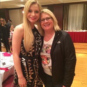 Meet your Posher, Lindsey